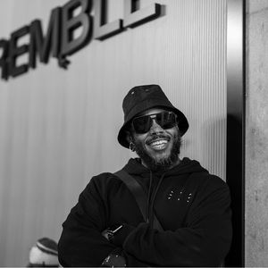 Meet your Posher, Dorian